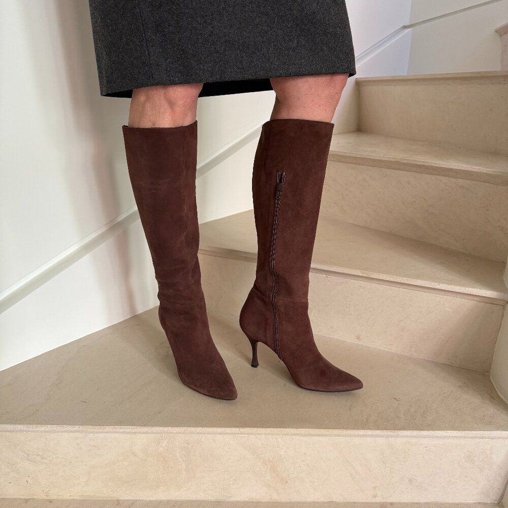 Delman Brown suede knee high boots. Size 9.5 . Vintage 90s . Perfect condition.